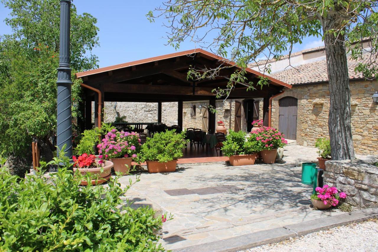 Agriturismo Sant'Agata Piana Degli Albanesi Exterior foto