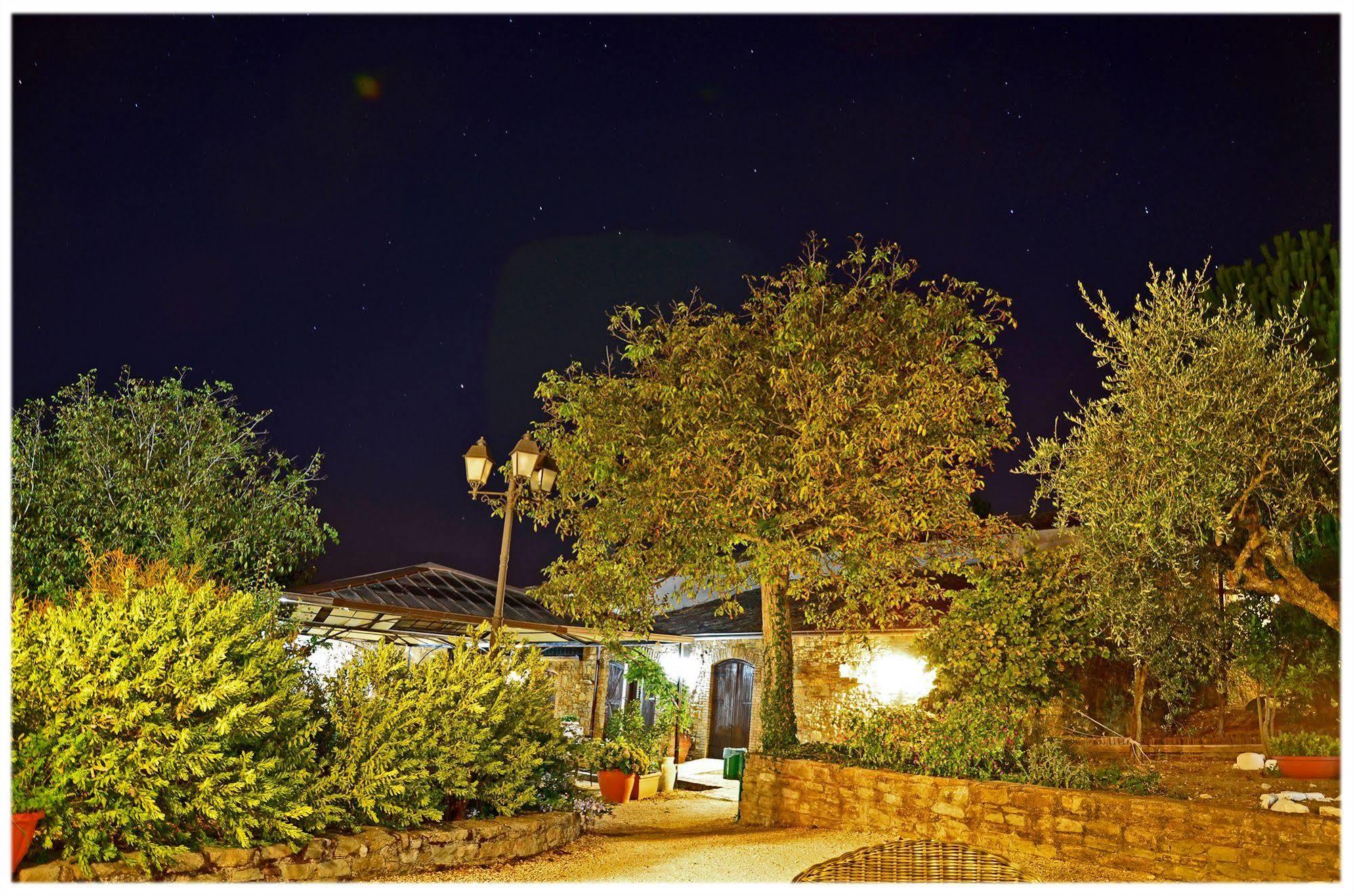 Agriturismo Sant'Agata Piana Degli Albanesi Exterior foto