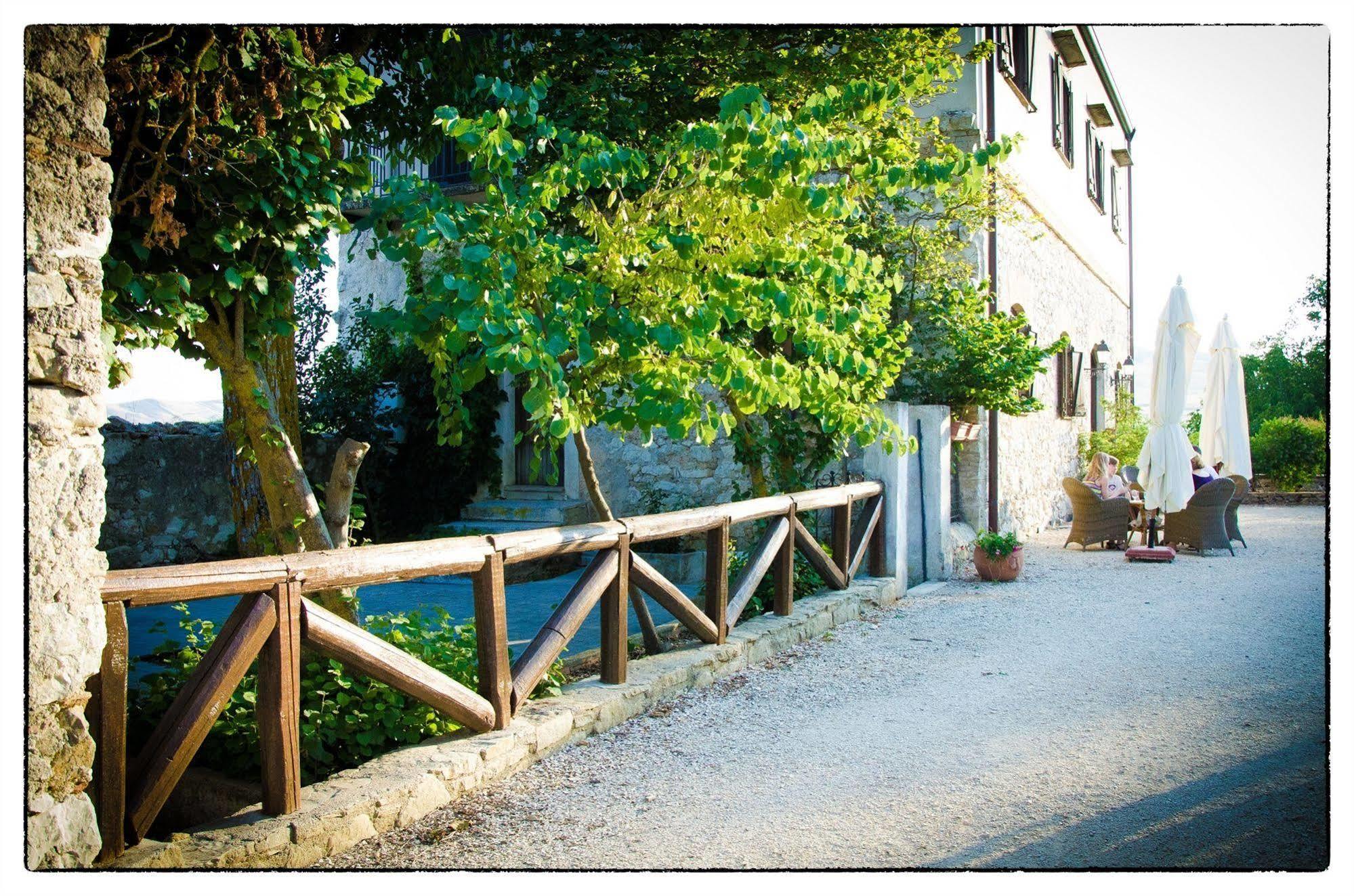 Agriturismo Sant'Agata Piana Degli Albanesi Exterior foto